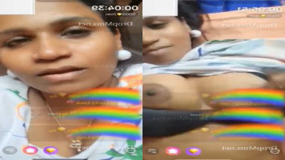 கூட்தலோறே ஆஂடீ உமா லிவ் சட் செய்து ந்யூட் சூது காட்டுகிறாள்