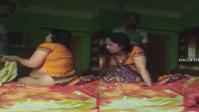 மாமி ப்லம்‌பர் உடன் டாகீ ஃபக் பானும் ஊழ் வீடியோ