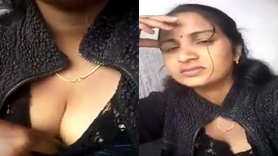 ஸ்க்யாஂடல் டீசர் ஶோஸ் ஹேர் பூப்ஸ் க்லீவேஜ் தொ ஹேர் ஸ்டூடெஂட்