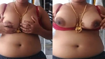 திரிசி ஆஂடீ பூப்ஸ் ப்ரெஸ்ஸிஂக் வித் டெஂப்டிஂக் ஸாஂக்