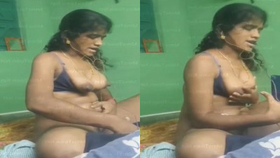 விலேஜ் லோகல் ஐடம் ந்யூட் பூப்ஸ் ப்ரெஸ்ஸிஂக் இன் வீடியோ கால் வித் ப்ஃப்