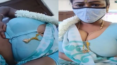 Madurai desi aunty maliga expose big boobs with jacket