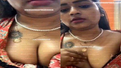 Item nadigai hot mulai caressing live ool mms