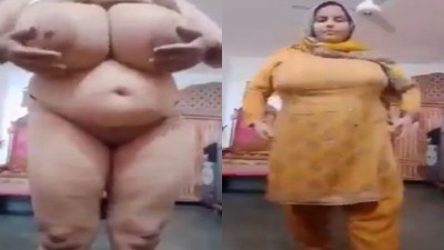 Bhabhi chudithaar kayati watermelon mulai kanbikiraal