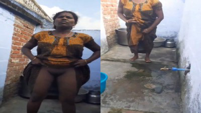Local lady nighty thuki pundai kaatum hot clip