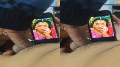 Nadigai padam paarthukonde desiyai oomba vidugiraan